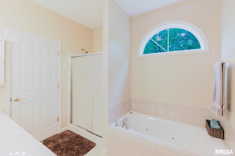 55 KINGS Court, Goreville, Illinois 62939, 5 Bedrooms Bedrooms, 0 ,3 BathroomsBathrooms,Residential,For Sale,KINGS,0,RMAEB457185