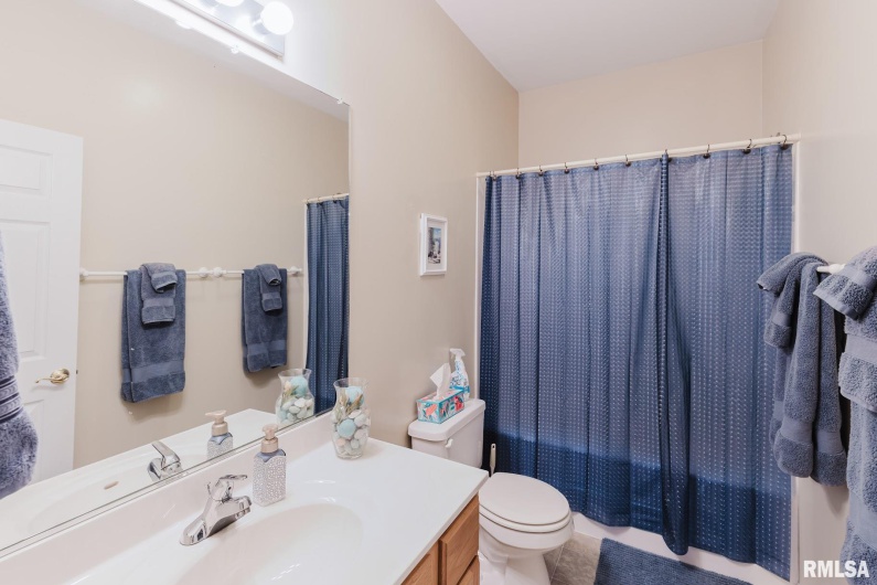 55 KINGS Court, Goreville, Illinois 62939, 5 Bedrooms Bedrooms, 0 ,3 BathroomsBathrooms,Residential,For Sale,KINGS,0,RMAEB457185