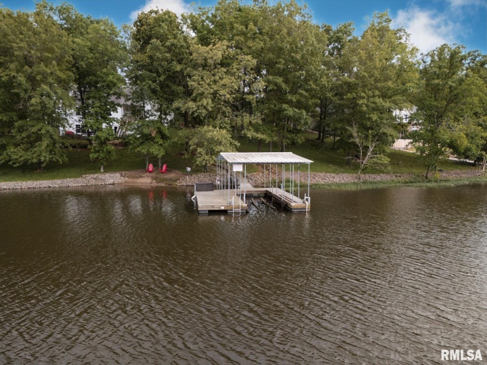 55 KINGS Court, Goreville, Illinois 62939, 5 Bedrooms Bedrooms, 0 ,3 BathroomsBathrooms,Residential,For Sale,KINGS,0,RMAEB457185