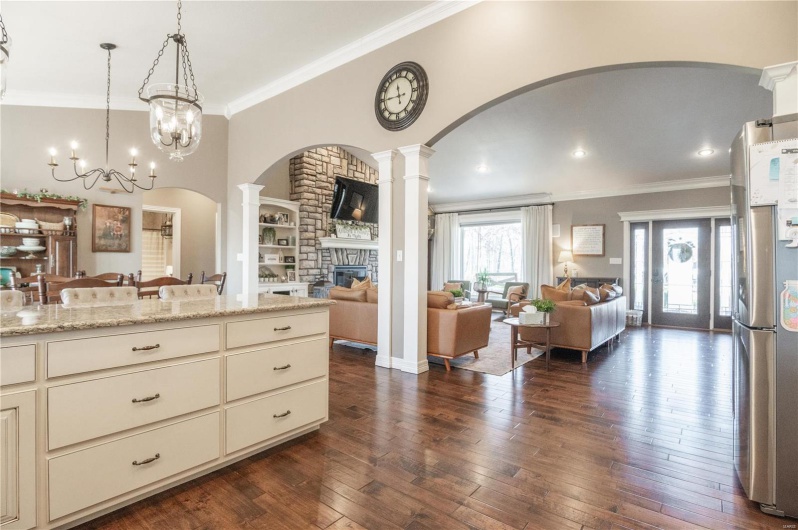270 March Lane, Williamsville, Missouri 63967, 6 Bedrooms Bedrooms, 16 Rooms Rooms,3 BathroomsBathrooms,Residential,For Sale,March,MAR24072767