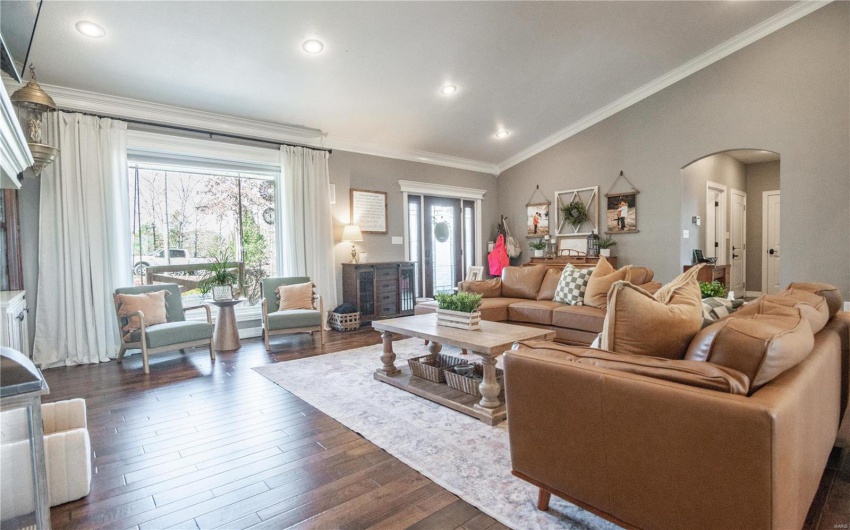 270 March Lane, Williamsville, Missouri 63967, 6 Bedrooms Bedrooms, 16 Rooms Rooms,3 BathroomsBathrooms,Residential,For Sale,March,MAR24072767
