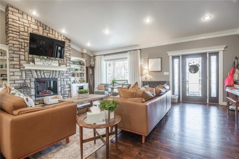 270 March Lane, Williamsville, Missouri 63967, 6 Bedrooms Bedrooms, 16 Rooms Rooms,3 BathroomsBathrooms,Residential,For Sale,March,MAR24072767