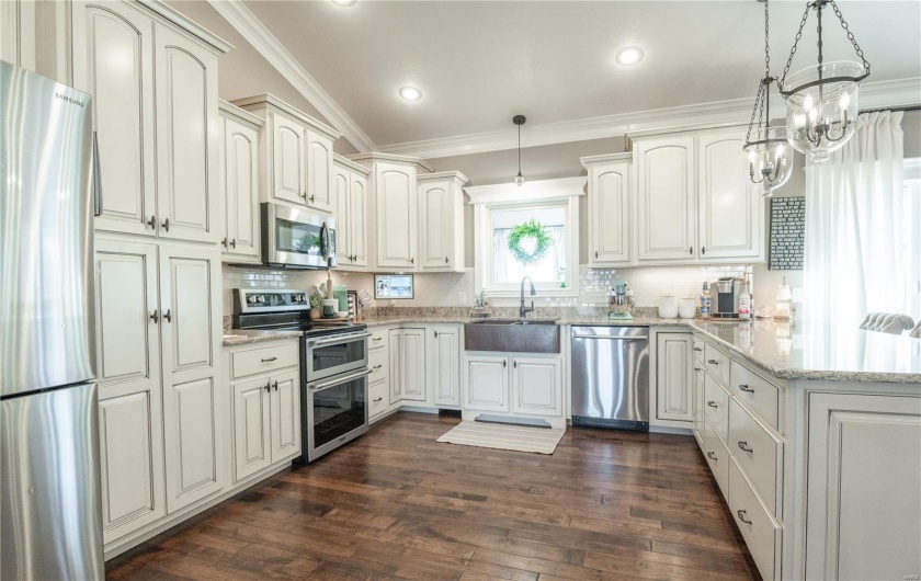 270 March Lane, Williamsville, Missouri 63967, 6 Bedrooms Bedrooms, 16 Rooms Rooms,3 BathroomsBathrooms,Residential,For Sale,March,MAR24072767