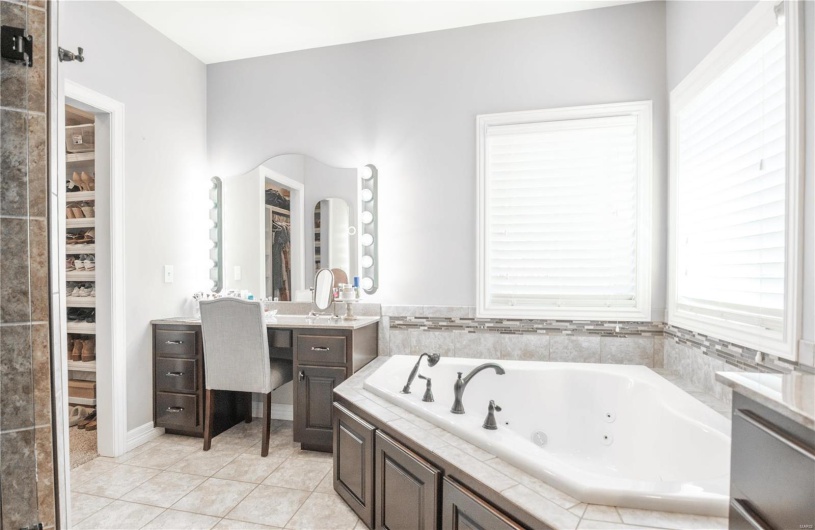 270 March Lane, Williamsville, Missouri 63967, 6 Bedrooms Bedrooms, 16 Rooms Rooms,3 BathroomsBathrooms,Residential,For Sale,March,MAR24072767