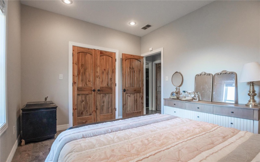 270 March Lane, Williamsville, Missouri 63967, 6 Bedrooms Bedrooms, 16 Rooms Rooms,3 BathroomsBathrooms,Residential,For Sale,March,MAR24072767