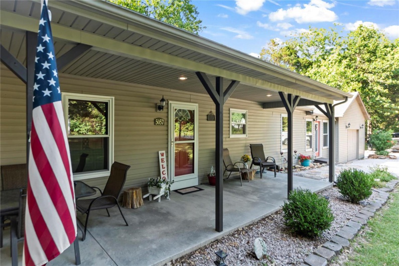 5057 Port Perry Drive, Perryville, Missouri 63775, 2 Bedrooms Bedrooms, 7 Rooms Rooms,1 BathroomBathrooms,Residential,For Sale,Port Perry,MAR25016871