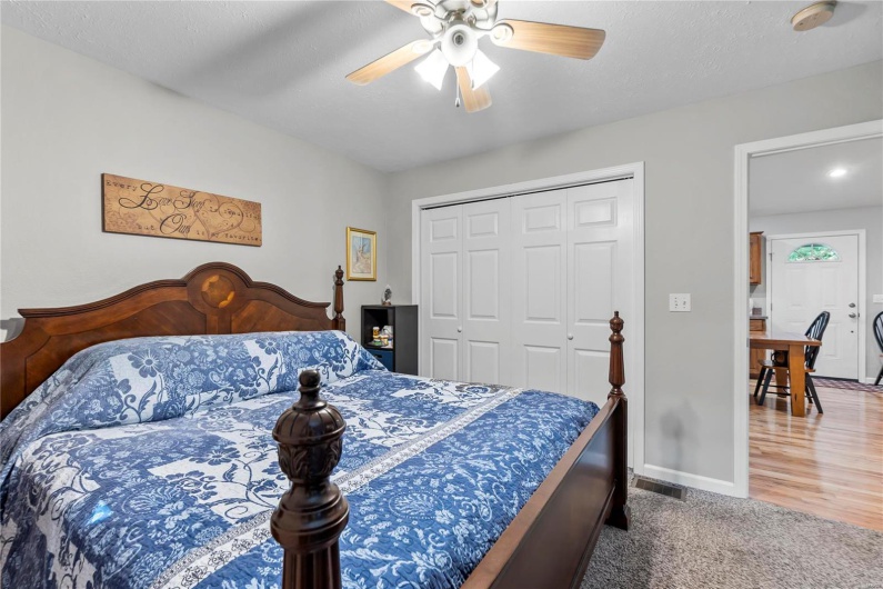 5057 Port Perry Drive, Perryville, Missouri 63775, 2 Bedrooms Bedrooms, 7 Rooms Rooms,1 BathroomBathrooms,Residential,For Sale,Port Perry,MAR25016871