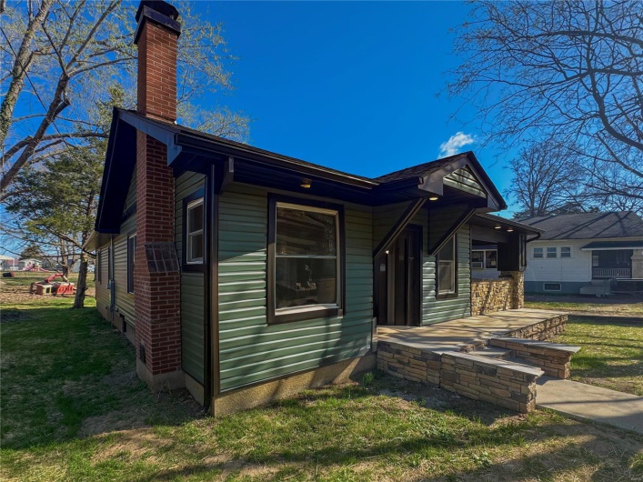 38 Benham Street, Bonne Terre, Missouri 63628, 3 Bedrooms Bedrooms, 6 Rooms Rooms,2 BathroomsBathrooms,Residential,For Sale,Benham,MAR25016327