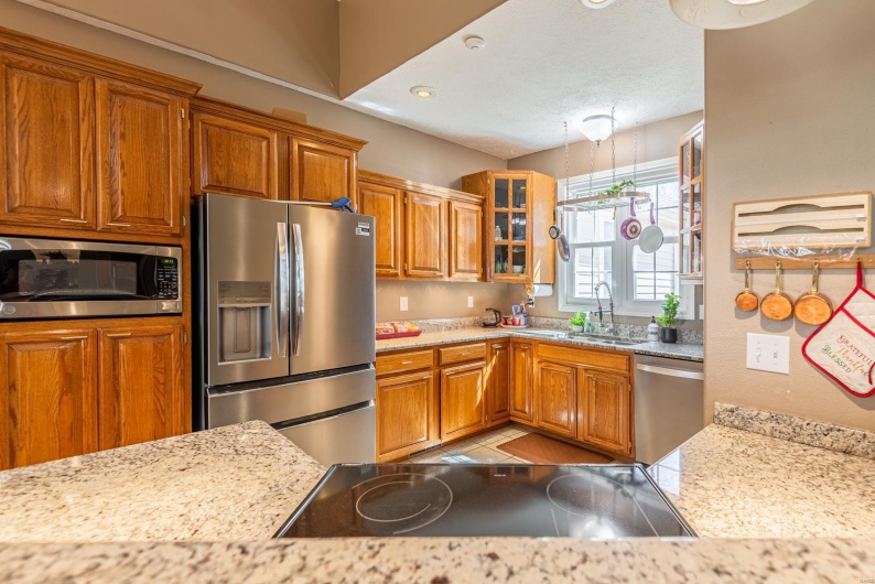 653 Pond Valley Drive, Belleview, Missouri 63623, 4 Bedrooms Bedrooms, 9 Rooms Rooms,3 BathroomsBathrooms,Residential,For Sale,Pond Valley,MAR25016694