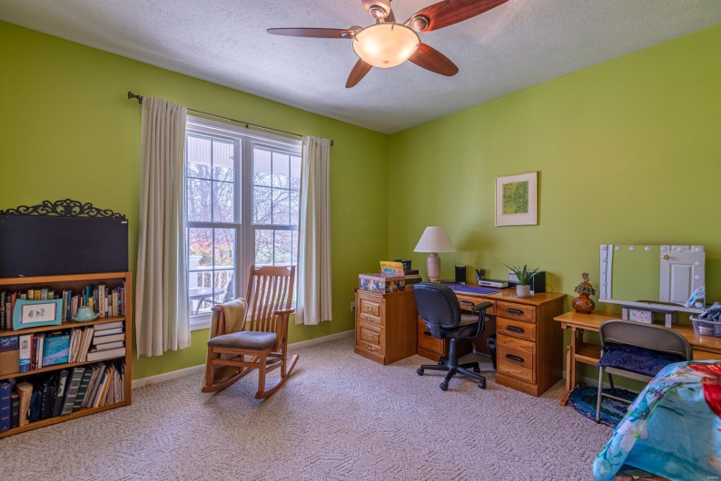 653 Pond Valley Drive, Belleview, Missouri 63623, 4 Bedrooms Bedrooms, 9 Rooms Rooms,3 BathroomsBathrooms,Residential,For Sale,Pond Valley,MAR25016694