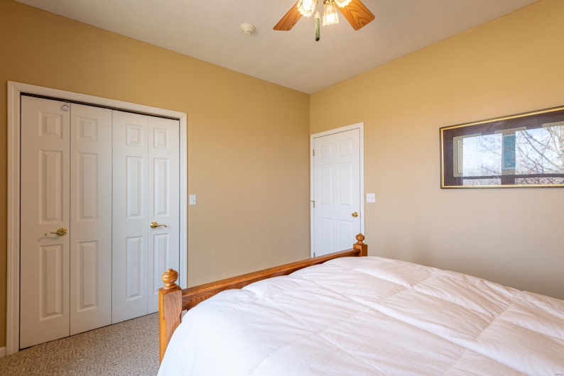 653 Pond Valley Drive, Belleview, Missouri 63623, 4 Bedrooms Bedrooms, 9 Rooms Rooms,3 BathroomsBathrooms,Residential,For Sale,Pond Valley,MAR25016694