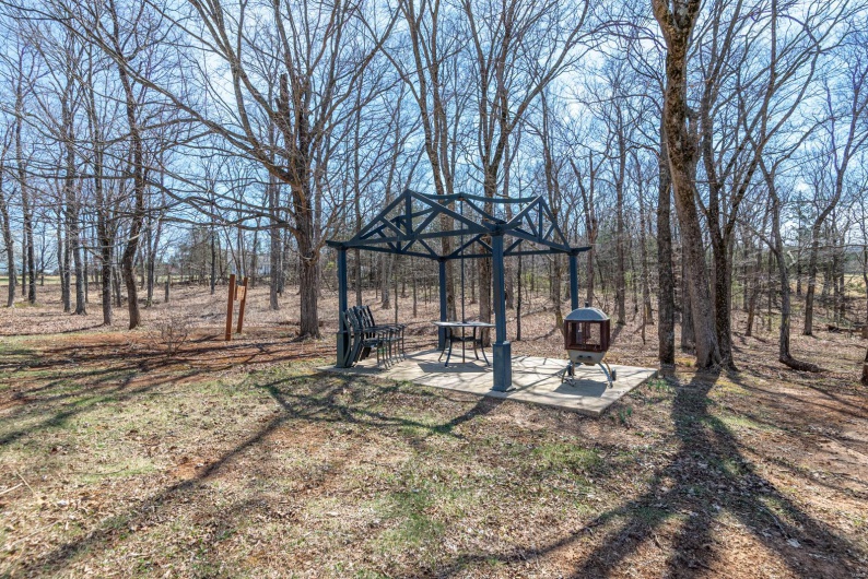 653 Pond Valley Drive, Belleview, Missouri 63623, 4 Bedrooms Bedrooms, 9 Rooms Rooms,3 BathroomsBathrooms,Residential,For Sale,Pond Valley,MAR25016694