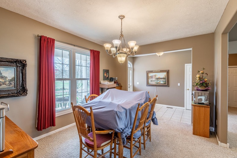 653 Pond Valley Drive, Belleview, Missouri 63623, 4 Bedrooms Bedrooms, 9 Rooms Rooms,3 BathroomsBathrooms,Residential,For Sale,Pond Valley,MAR25016694