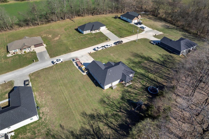 214 Gladiola Street, Jackson, Missouri 63755, 3 Bedrooms Bedrooms, 8 Rooms Rooms,2 BathroomsBathrooms,Residential,For Sale,Gladiola,MAR25016729