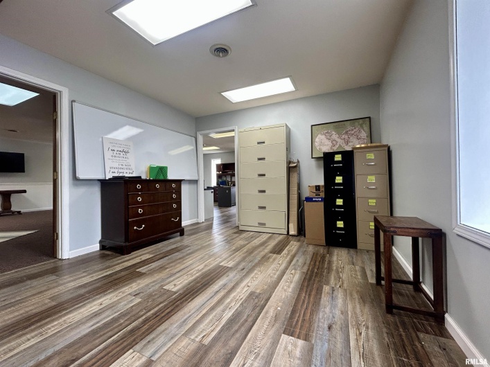 309 JACKSON Street, Carbondale, Illinois 62959, 0 , 0 ,0,Commercial Sale,For Sale,JACKSON,0,RMAQC4261524