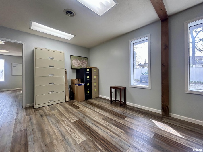 309 JACKSON Street, Carbondale, Illinois 62959, 0 , 0 ,0,Commercial Sale,For Sale,JACKSON,0,RMAQC4261524