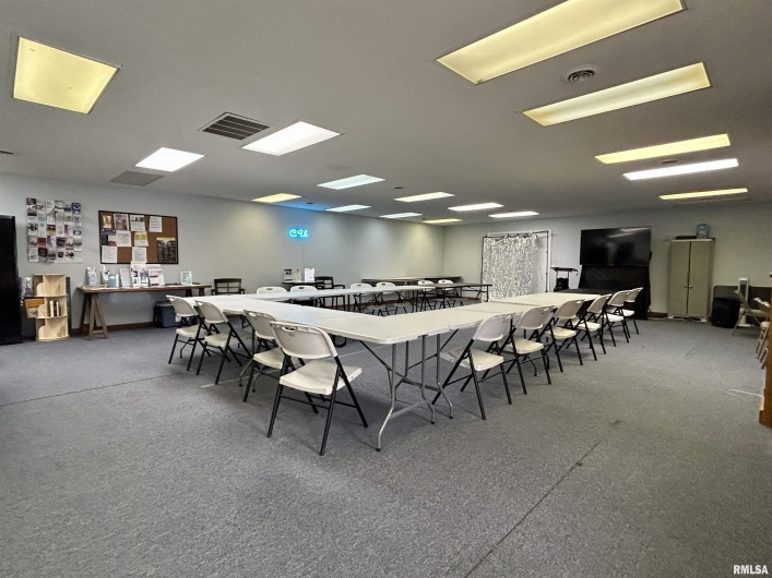 309 JACKSON Street, Carbondale, Illinois 62959, 0 , 0 ,0,Commercial Sale,For Sale,JACKSON,0,RMAQC4261524