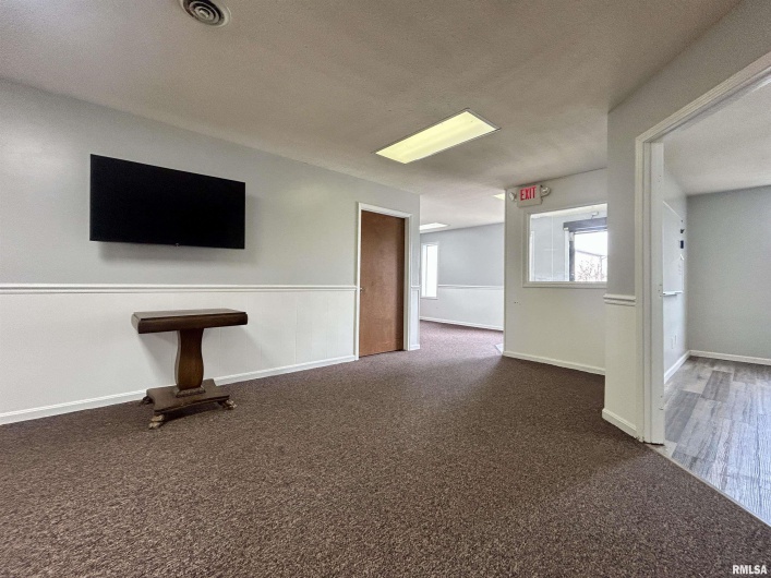 309 JACKSON Street, Carbondale, Illinois 62959, 0 , 0 ,0,Commercial Sale,For Sale,JACKSON,0,RMAQC4261524