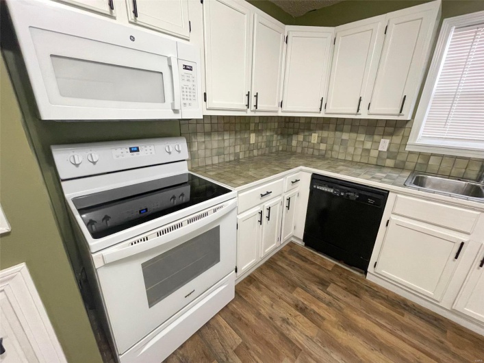 339 W Castor Street, Dexter, Missouri 63841, 2 Bedrooms Bedrooms, 7 Rooms Rooms,1 BathroomBathrooms,Residential,For Sale,W Castor,MAR24073307