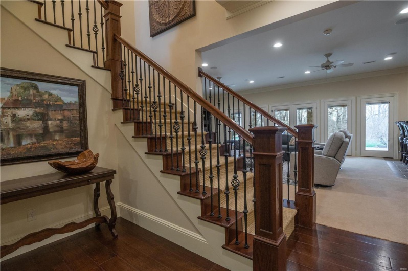 334 Trillium Lane, Cape Girardeau, Missouri 63701, 4 Bedrooms Bedrooms, 12 Rooms Rooms,4 BathroomsBathrooms,Residential,For Sale,Trillium,MAR25017147