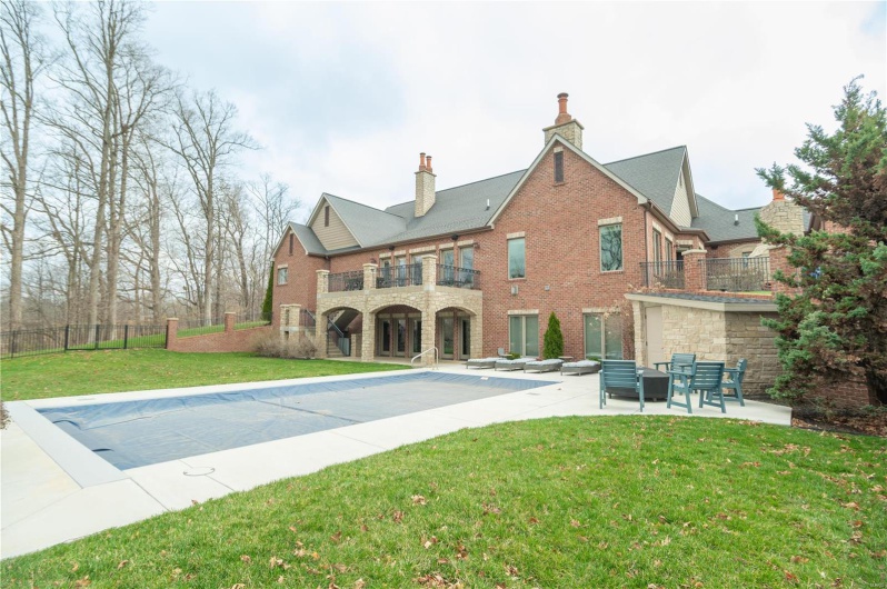 334 Trillium Lane, Cape Girardeau, Missouri 63701, 4 Bedrooms Bedrooms, 12 Rooms Rooms,4 BathroomsBathrooms,Residential,For Sale,Trillium,MAR25017147