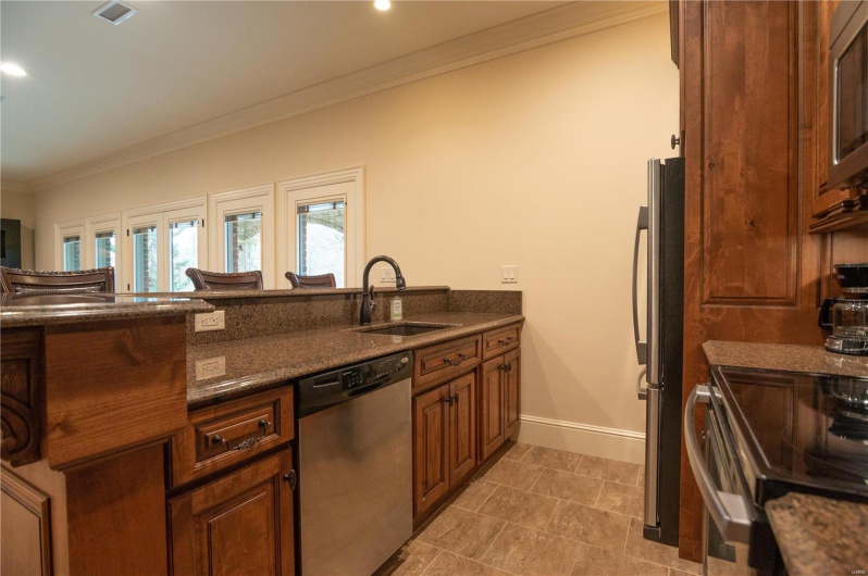 334 Trillium Lane, Cape Girardeau, Missouri 63701, 4 Bedrooms Bedrooms, 12 Rooms Rooms,4 BathroomsBathrooms,Residential,For Sale,Trillium,MAR25017147