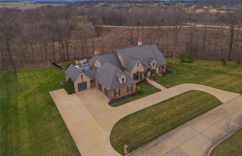 334 Trillium Lane, Cape Girardeau, Missouri 63701, 4 Bedrooms Bedrooms, 12 Rooms Rooms,4 BathroomsBathrooms,Residential,For Sale,Trillium,MAR25017147