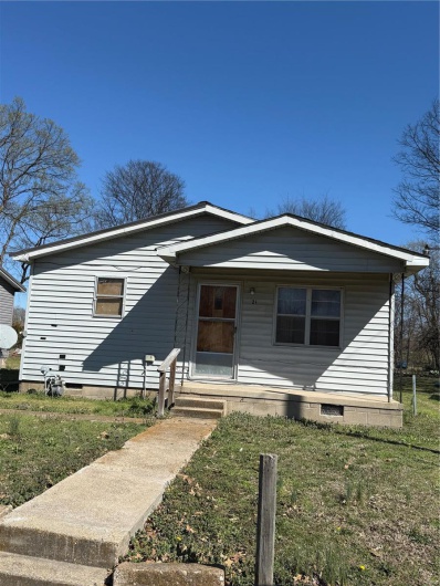 721 Hunter Street, New Madrid, Missouri 63869, 2 Bedrooms Bedrooms, 3 Rooms Rooms,1 BathroomBathrooms,Residential,For Sale,Hunter,MAR25016106