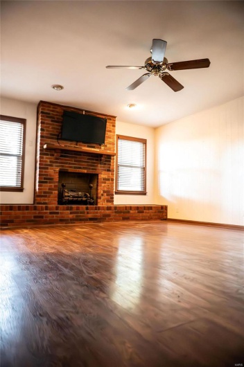 600 Butler, Kennett, Missouri 63857, 3 Bedrooms Bedrooms, 11 Rooms Rooms,3 BathroomsBathrooms,Residential,For Sale,Butler,MAR24072968