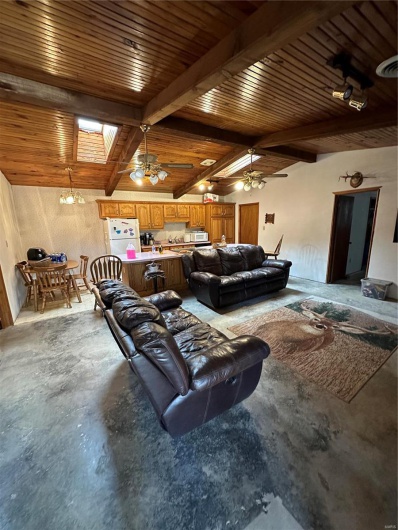 0 Log RD, Patterson, Missouri 63956, 2 Bedrooms Bedrooms, 6 Rooms Rooms,2 BathroomsBathrooms,Farm,For Sale,Log RD,MAR25017390