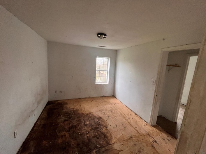 1487 County Road 467, Poplar Bluff, Missouri 63901, 3 Bedrooms Bedrooms, 6 Rooms Rooms,1 BathroomBathrooms,Residential,For Sale,County Road 467,MAR25017421