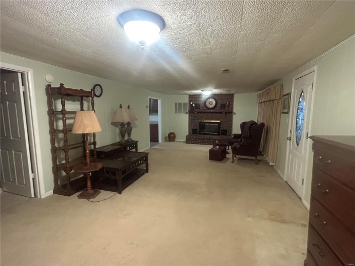 2458 County Road 622, Fisk, Missouri 63940, 4 Bedrooms Bedrooms, 9 Rooms Rooms,2 BathroomsBathrooms,Residential,For Sale,County Road 622,MAR25017423