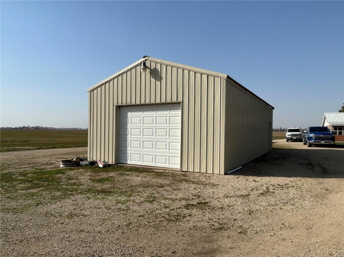 2458 County Road 622, Fisk, Missouri 63940, 4 Bedrooms Bedrooms, 9 Rooms Rooms,2 BathroomsBathrooms,Residential,For Sale,County Road 622,MAR25017423