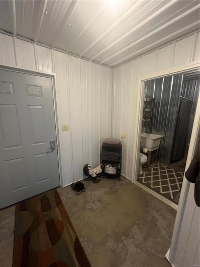 1201 Madison 504, Fredericktown, Missouri 63645, 1 Bedroom Bedrooms, 3 Rooms Rooms,1 BathroomBathrooms,Farm,For Sale,Madison 504,MAR25017448