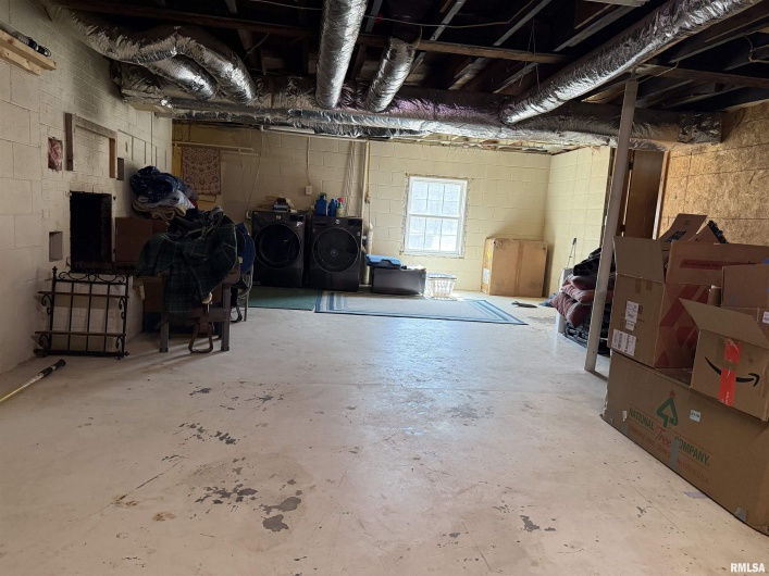 6180 Reevesville Road, Grantsburg, Illinois 62943, 3 Bedrooms Bedrooms, 0 ,2 BathroomsBathrooms,Residential,For Sale,Reevesville,0,RMAEB457231