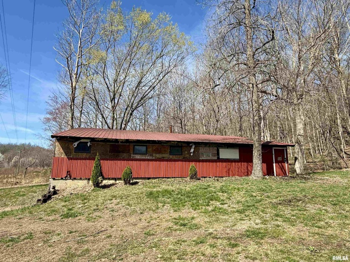 6180 Reevesville Road, Grantsburg, Illinois 62943, 3 Bedrooms Bedrooms, 0 ,2 BathroomsBathrooms,Residential,For Sale,Reevesville,0,RMAEB457231