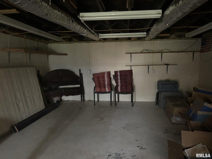 6180 Reevesville Road, Grantsburg, Illinois 62943, 3 Bedrooms Bedrooms, 0 ,2 BathroomsBathrooms,Residential,For Sale,Reevesville,0,RMAEB457231