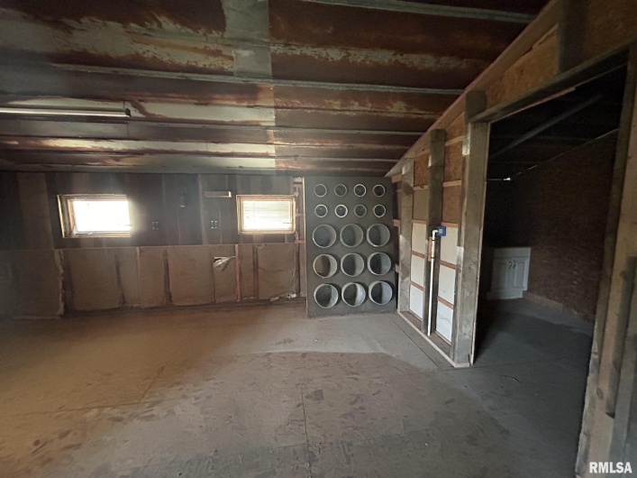6180 Reevesville Road, Grantsburg, Illinois 62943, 3 Bedrooms Bedrooms, 0 ,2 BathroomsBathrooms,Residential,For Sale,Reevesville,0,RMAEB457231
