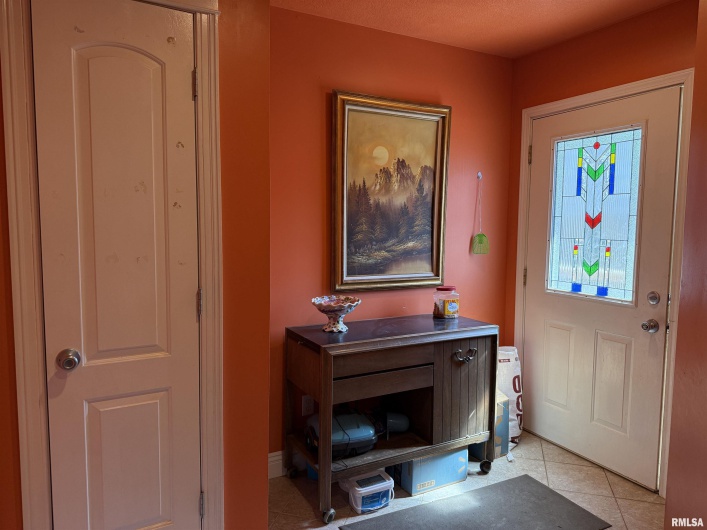 6180 Reevesville Road, Grantsburg, Illinois 62943, 3 Bedrooms Bedrooms, 0 ,2 BathroomsBathrooms,Residential,For Sale,Reevesville,0,RMAEB457231