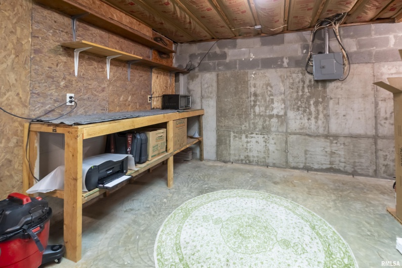 320 NELSON Lane, Grantsburg, Illinois 62943, 3 Bedrooms Bedrooms, 0 ,2 BathroomsBathrooms,Residential,For Sale,NELSON,0,RMAEB457234