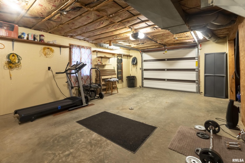 320 NELSON Lane, Grantsburg, Illinois 62943, 3 Bedrooms Bedrooms, 0 ,2 BathroomsBathrooms,Residential,For Sale,NELSON,0,RMAEB457234