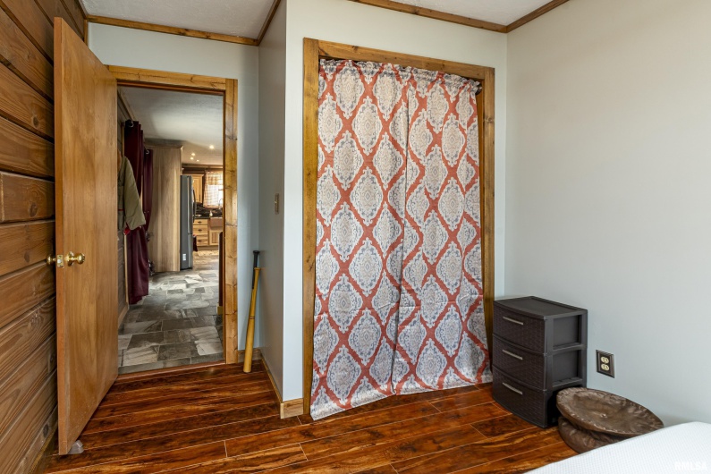 320 NELSON Lane, Grantsburg, Illinois 62943, 3 Bedrooms Bedrooms, 0 ,2 BathroomsBathrooms,Residential,For Sale,NELSON,0,RMAEB457234