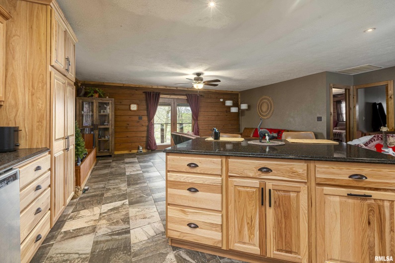 320 NELSON Lane, Grantsburg, Illinois 62943, 3 Bedrooms Bedrooms, 0 ,2 BathroomsBathrooms,Residential,For Sale,NELSON,0,RMAEB457234