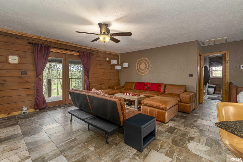 320 NELSON Lane, Grantsburg, Illinois 62943, 3 Bedrooms Bedrooms, 0 ,2 BathroomsBathrooms,Residential,For Sale,NELSON,0,RMAEB457234