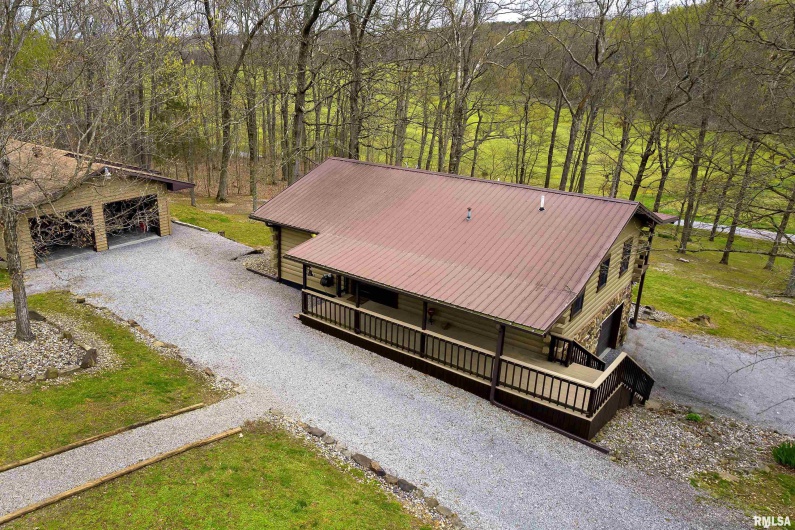 320 NELSON Lane, Grantsburg, Illinois 62943, 3 Bedrooms Bedrooms, 0 ,2 BathroomsBathrooms,Residential,For Sale,NELSON,0,RMAEB457234