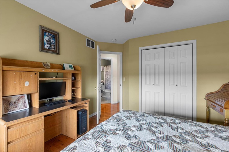 265 Open Meadows Lane, Perryville, Missouri 63775, 3 Bedrooms Bedrooms, 7 Rooms Rooms,2 BathroomsBathrooms,Residential,For Sale,Open Meadows,MAR25016985