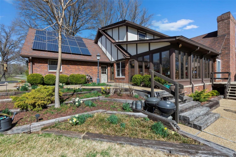 167 Red Fox Lane, Cape Girardeau, Missouri 63701, 6 Bedrooms Bedrooms, 10 Rooms Rooms,4 BathroomsBathrooms,Residential,For Sale,Red Fox,MAR25015230