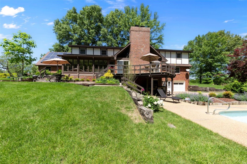167 Red Fox Lane, Cape Girardeau, Missouri 63701, 6 Bedrooms Bedrooms, 10 Rooms Rooms,4 BathroomsBathrooms,Residential,For Sale,Red Fox,MAR25015230