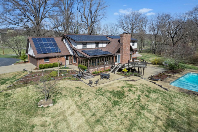 167 Red Fox Lane, Cape Girardeau, Missouri 63701, 6 Bedrooms Bedrooms, 10 Rooms Rooms,4 BathroomsBathrooms,Residential,For Sale,Red Fox,MAR25015230