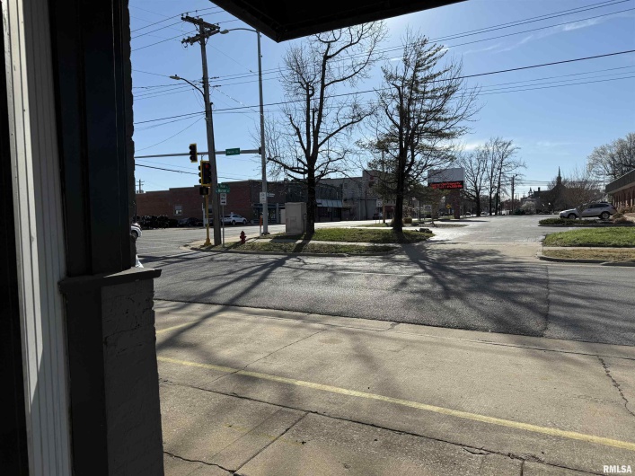 300 MAIN Street, Carbondale, Illinois 62901, 0 , 0 ,0,Commercial Sale,For Sale,MAIN,0,RMAQC4261611